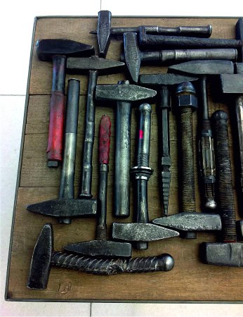 Młotki do zabijania kobiet